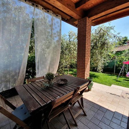Appartamento Nonna Maria Garda Lake Паденге-суль-Гарда Экстерьер фото